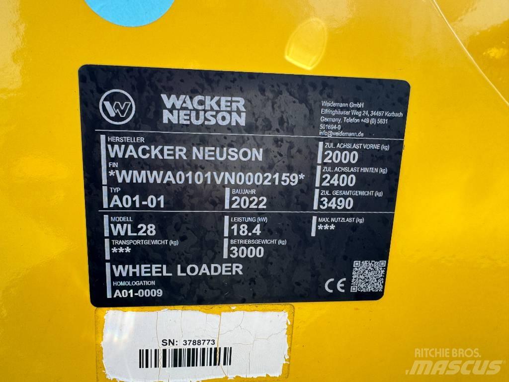 Wacker Neuson WL28 لوادر بعجل