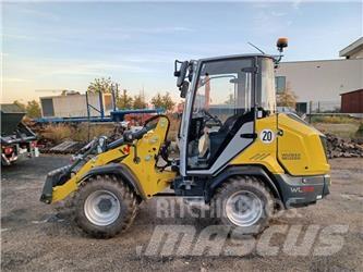 Wacker Neuson WL28 لوادر بعجل