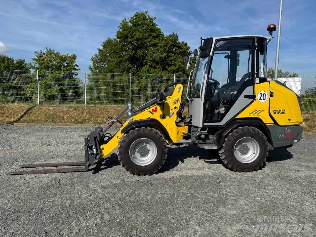 Wacker Neuson WL28 لوادر بعجل