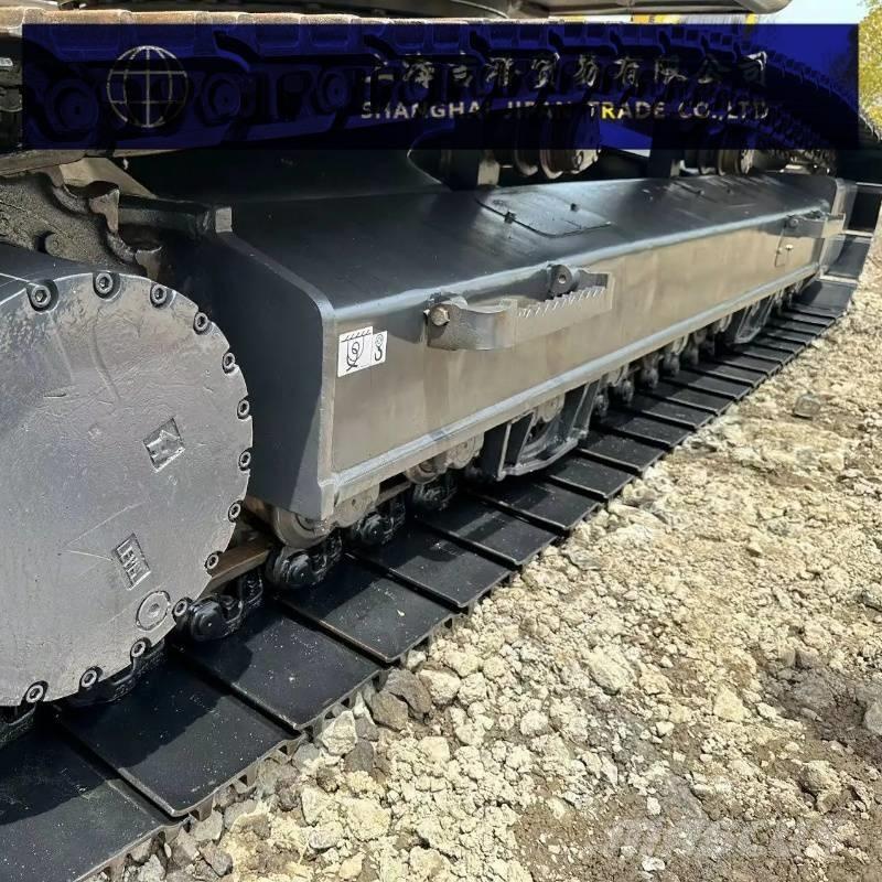 Volvo EC 240 حفارات زحافة