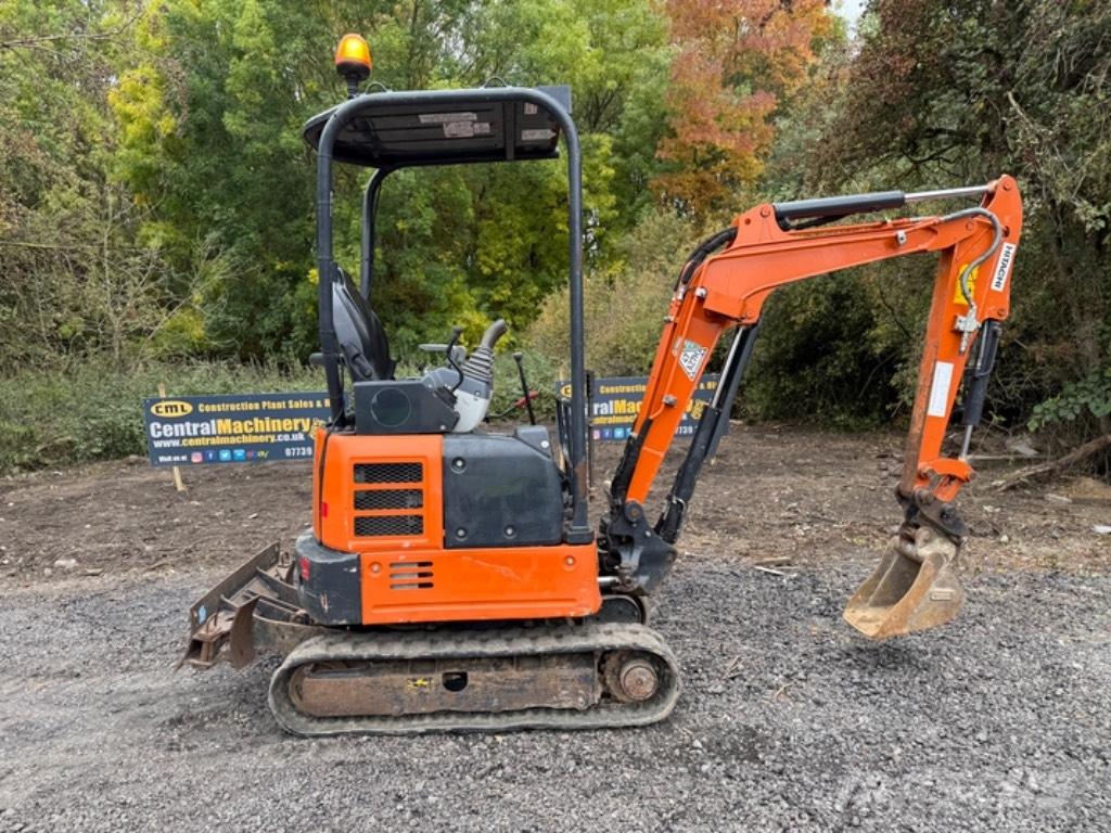 Hitachi ZX 19 U-6 حفارات صغيرة أقل من 7 طن (حفارات صغيرة)
