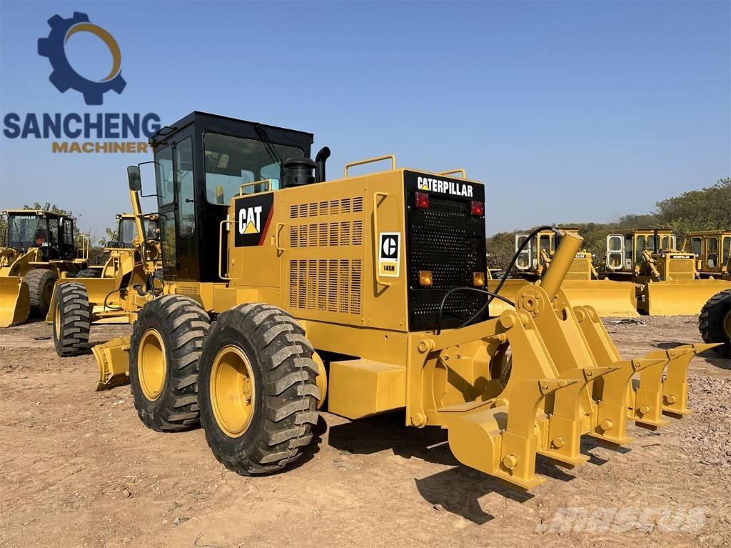 CAT 140 H معدات تمهيد الطرق