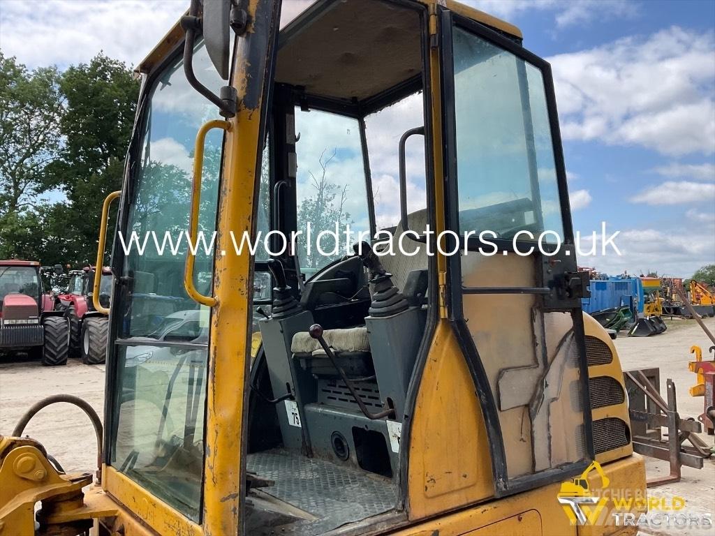 New Holland EC45 حفارات صغيرة أقل من 7 طن (حفارات صغيرة)