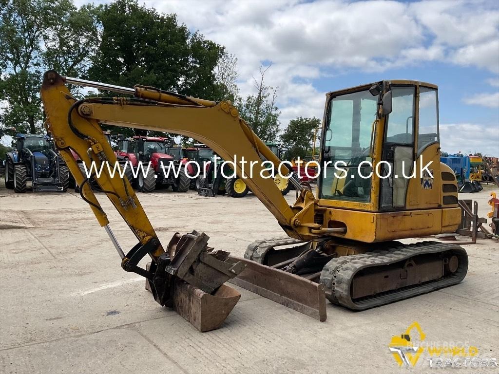 New Holland EC45 حفارات صغيرة أقل من 7 طن (حفارات صغيرة)
