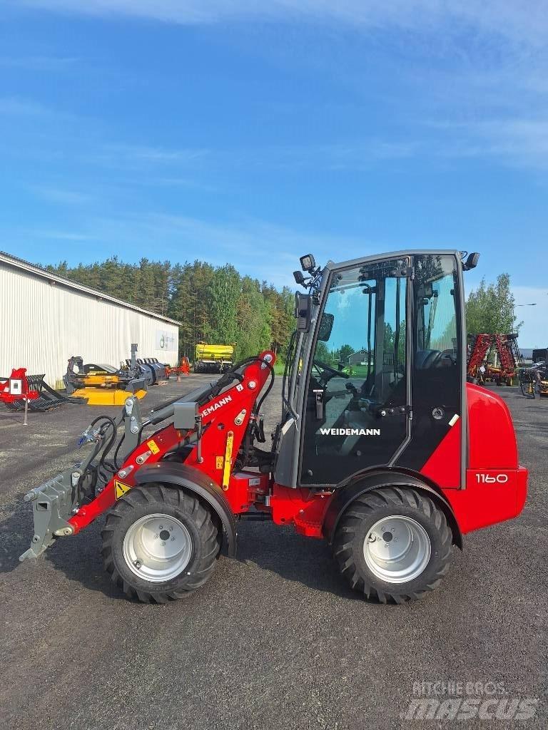 Weidemann 1160 لوادر صغيرة