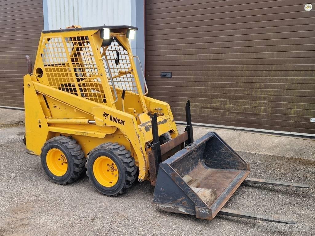 Bobcat 453 لوادر انزلاقية التوجيه