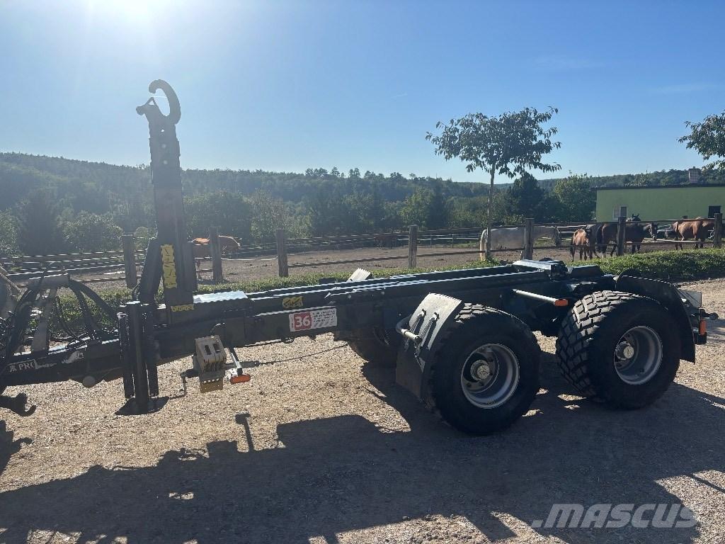 Pronar T 185 مقطورات للأغراض العامة