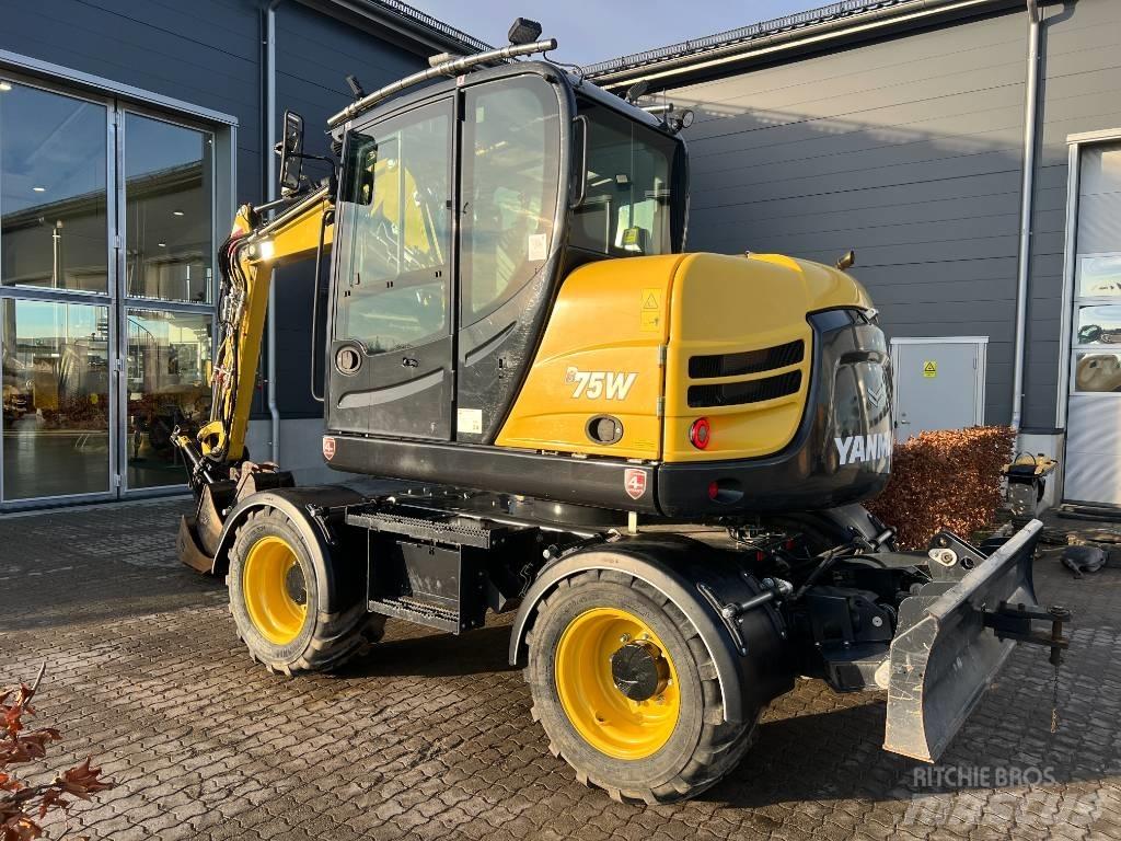 Yanmar B 75 W حفارات بعجل