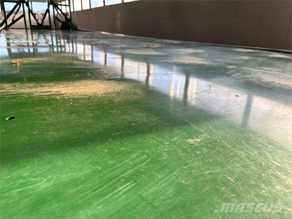 Kröger PWO 24 مقطورات الحزم