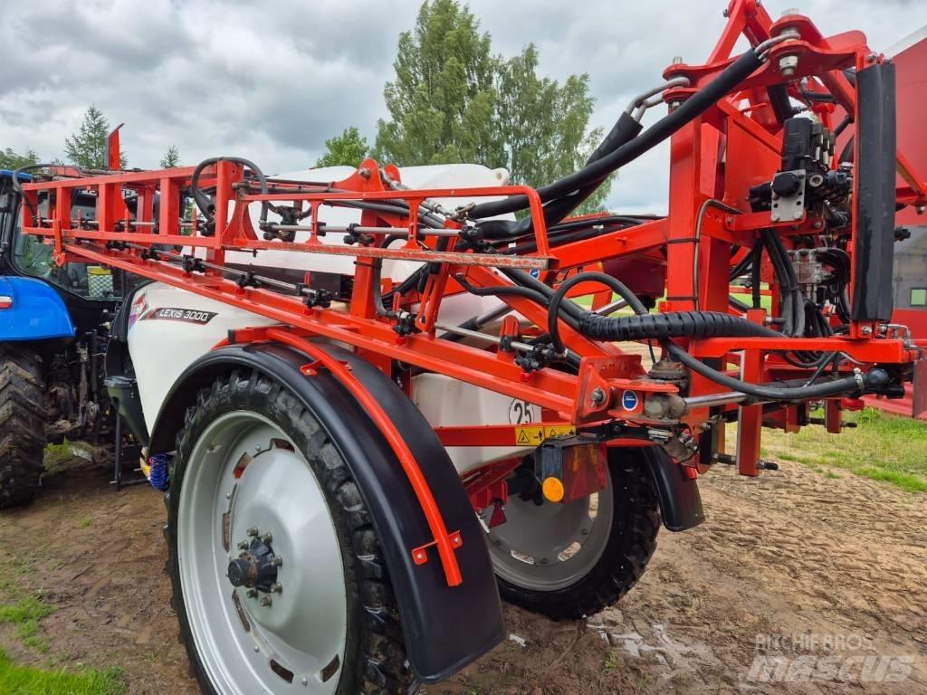 Kuhn Lexis 3000 الرشاشات