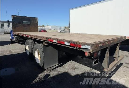Freightliner M 106 شاحنات مسطحة/مفصلية الجوانب