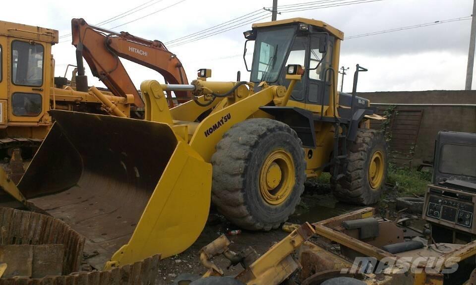 Komatsu WA 470-3 لوادر بعجل
