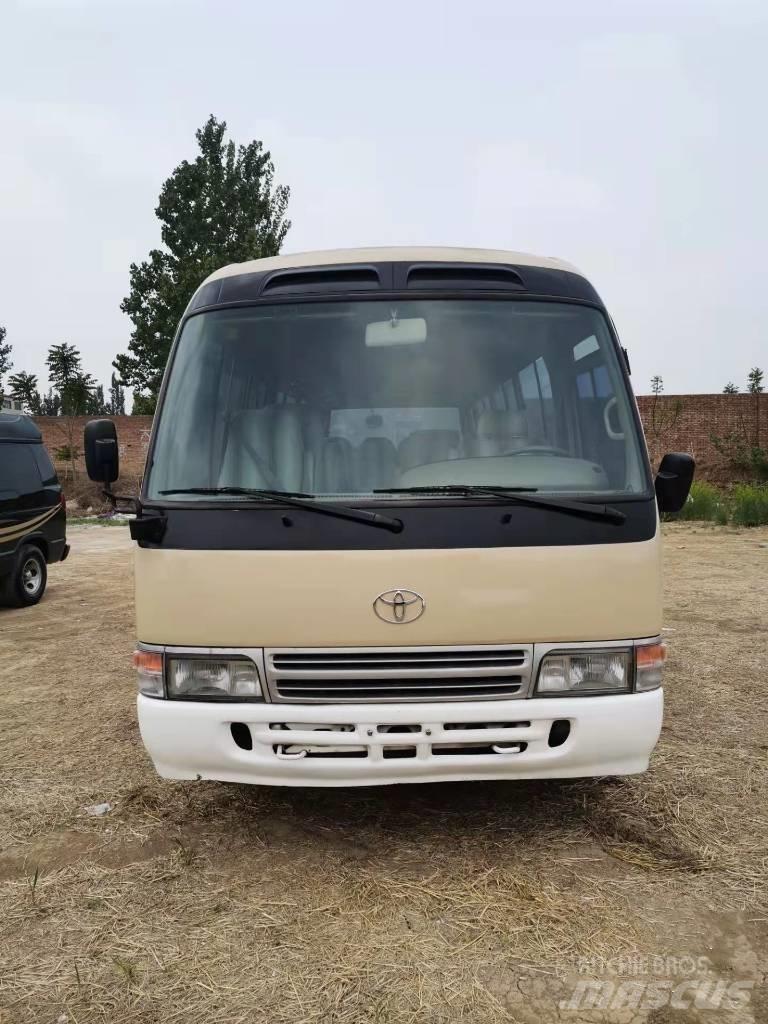 Toyota Coaster حافلة داخل المدينة