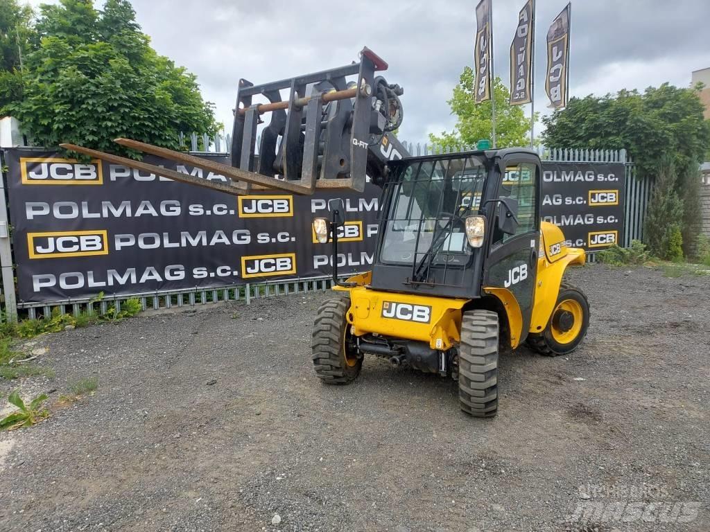 JCB 520-40 مناولات متداخلة