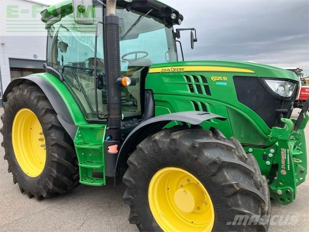 John Deere 6125R الجرارات