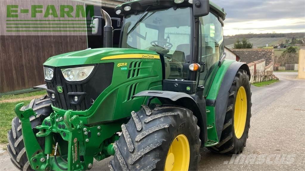 John Deere 6125R الجرارات