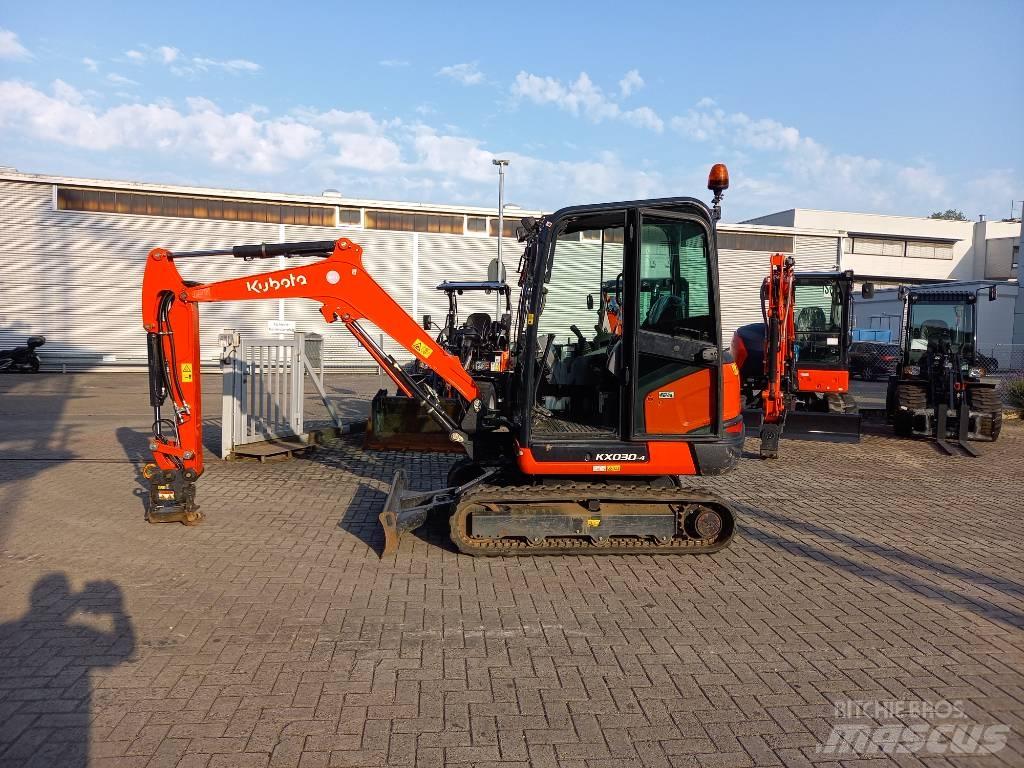 Kubota KX 030-4 حفارات صغيرة أقل من 7 طن (حفارات صغيرة)