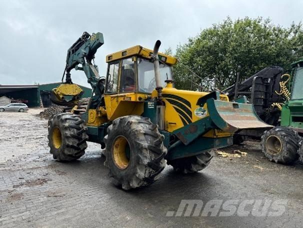 HSM 904 Z ساحبات الأشجار