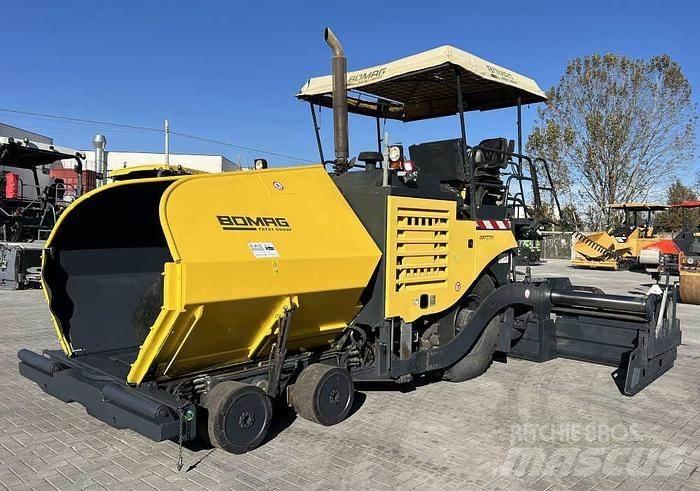 Bomag BF 691P معدات السفلتة