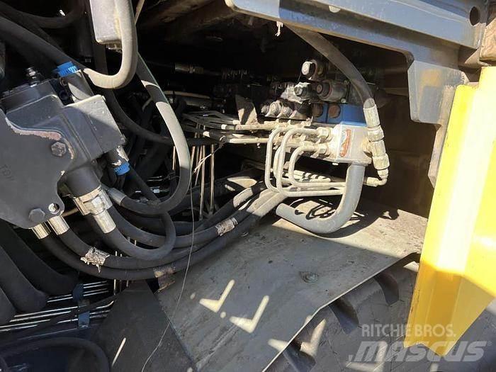 Bomag BF 691P معدات السفلتة