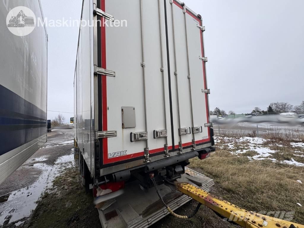 Scania R 124 شاحنات ذات هيكل صندوقي