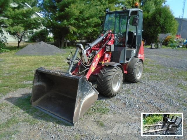 Weidemann 1160 لوادر بعجل