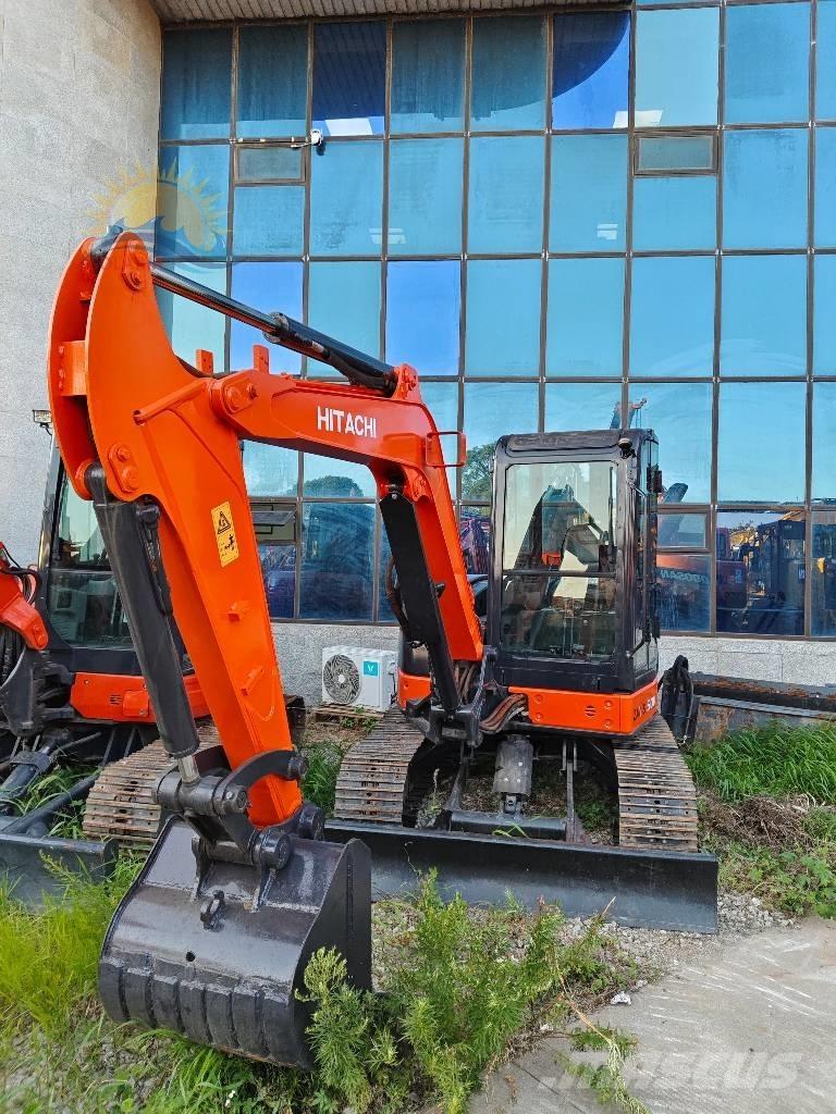 Hitachi ZX 50 U حفارات صغيرة أقل من 7 طن (حفارات صغيرة)