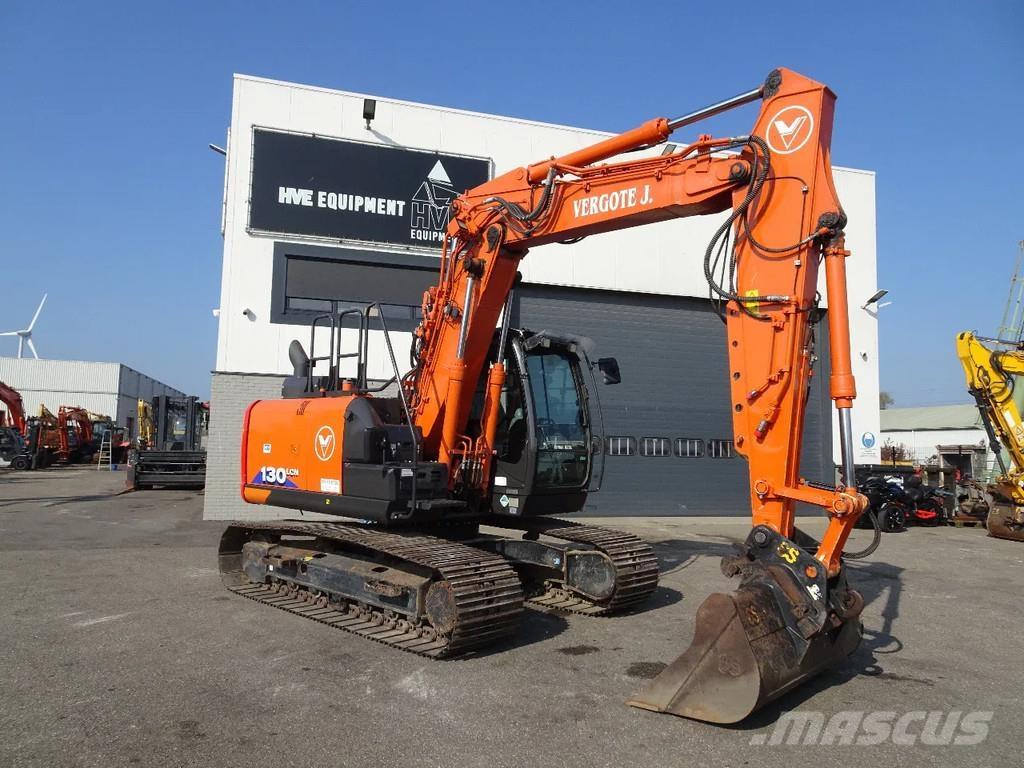 Hitachi ZX130LCN-6 حفارات زحافة