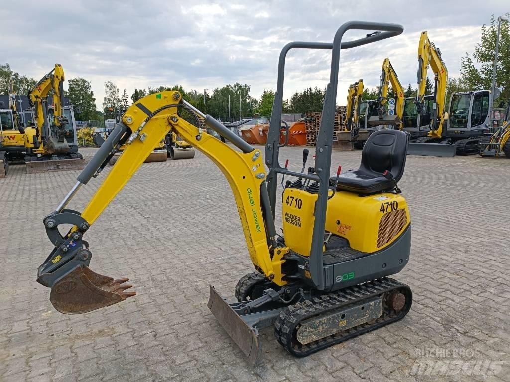 Wacker Neuson 803 حفارات زحافة