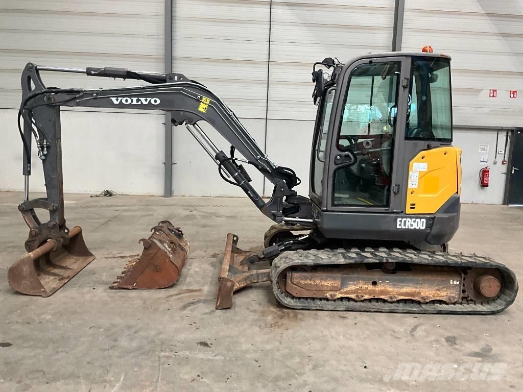 Volvo ECR 50 D حفارات صغيرة أقل من 7 طن (حفارات صغيرة)
