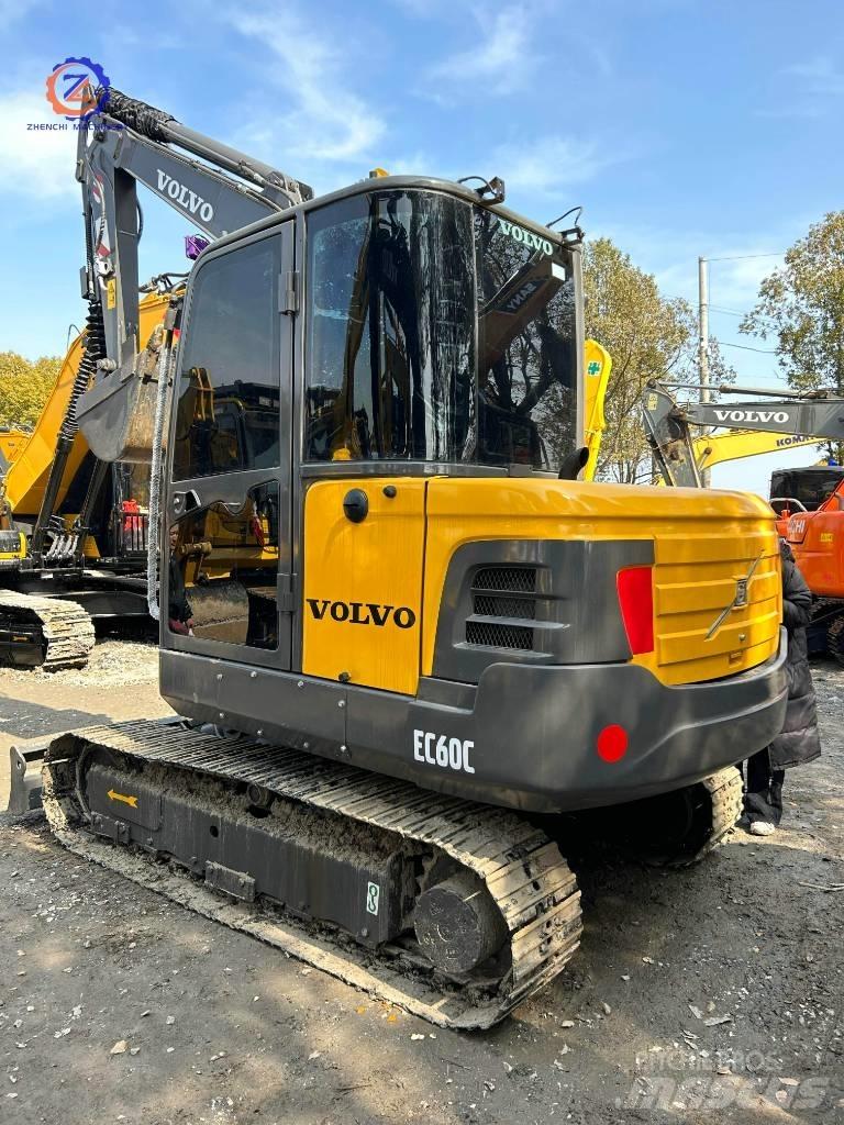Volvo EC 60 C حفارات زحافة