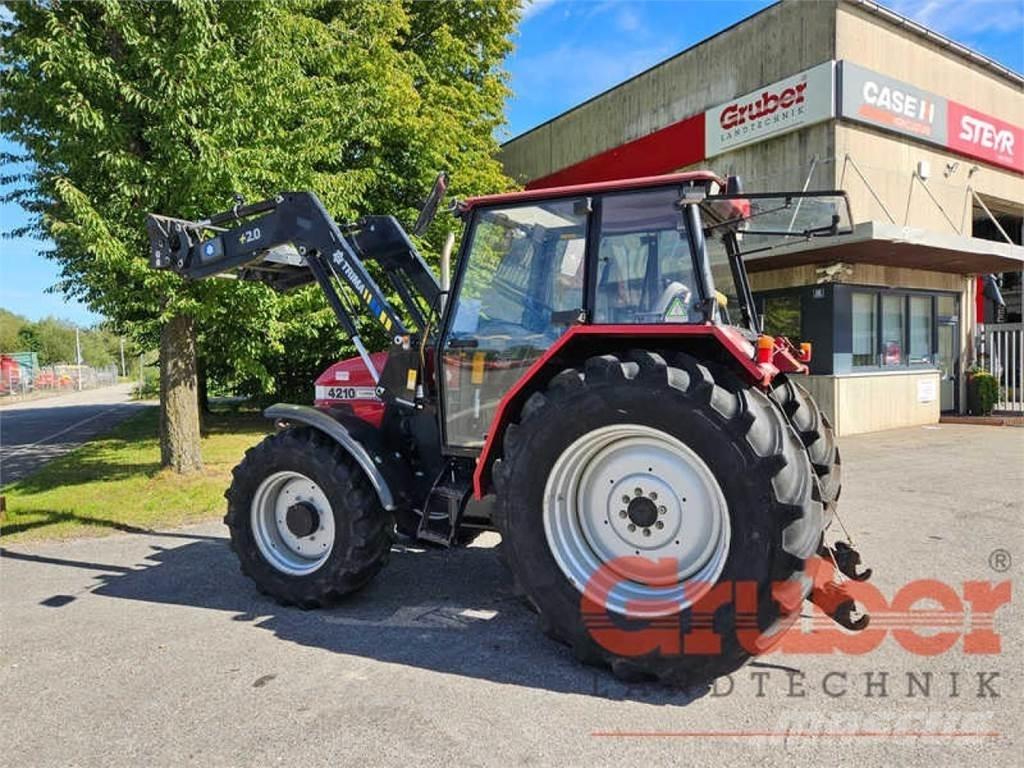 Case IH 4210 الجرارات
