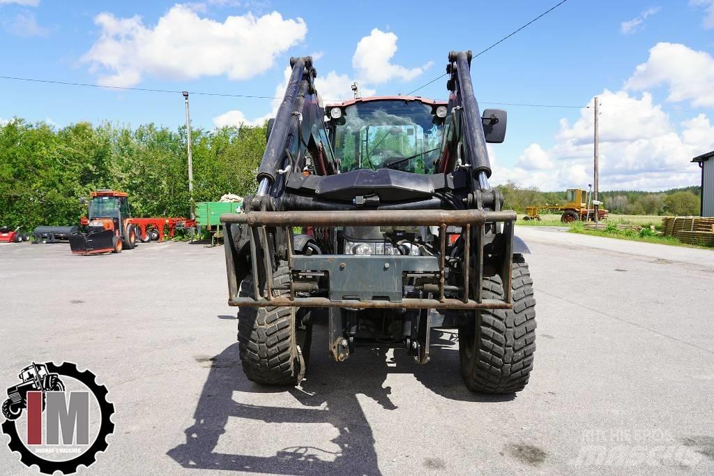 CASE Farmall 105U الجرارات