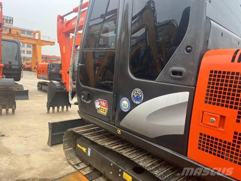 Hitachi ZX 60 حفارات صغيرة أقل من 7 طن (حفارات صغيرة)