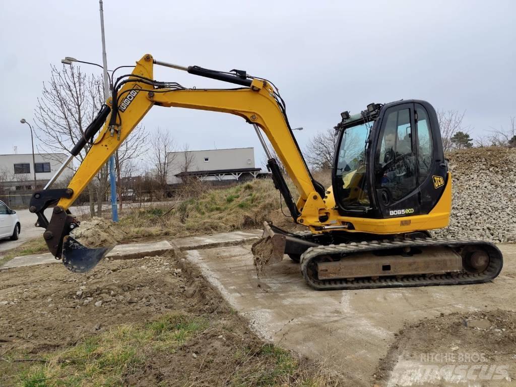 JCB 8085 حفارات وسط 7 طن - 12 طن