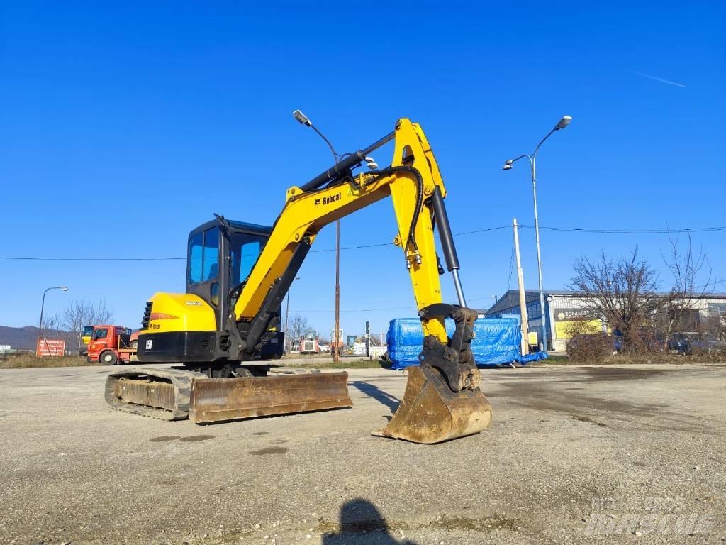 JCB 8085 حفارات وسط 7 طن - 12 طن