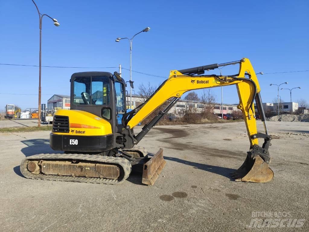 JCB 8085 حفارات وسط 7 طن - 12 طن