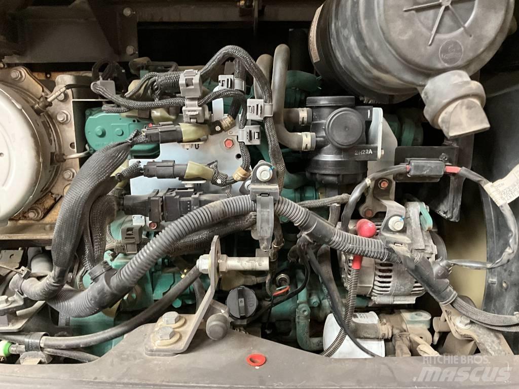 Volvo EW 60 E حفارات بعجل