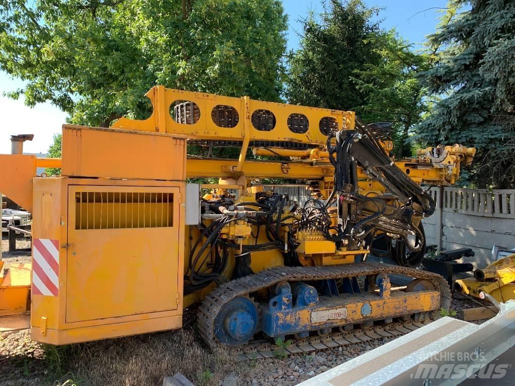Klemm KR 806-3 مثاقيب ثقيلة