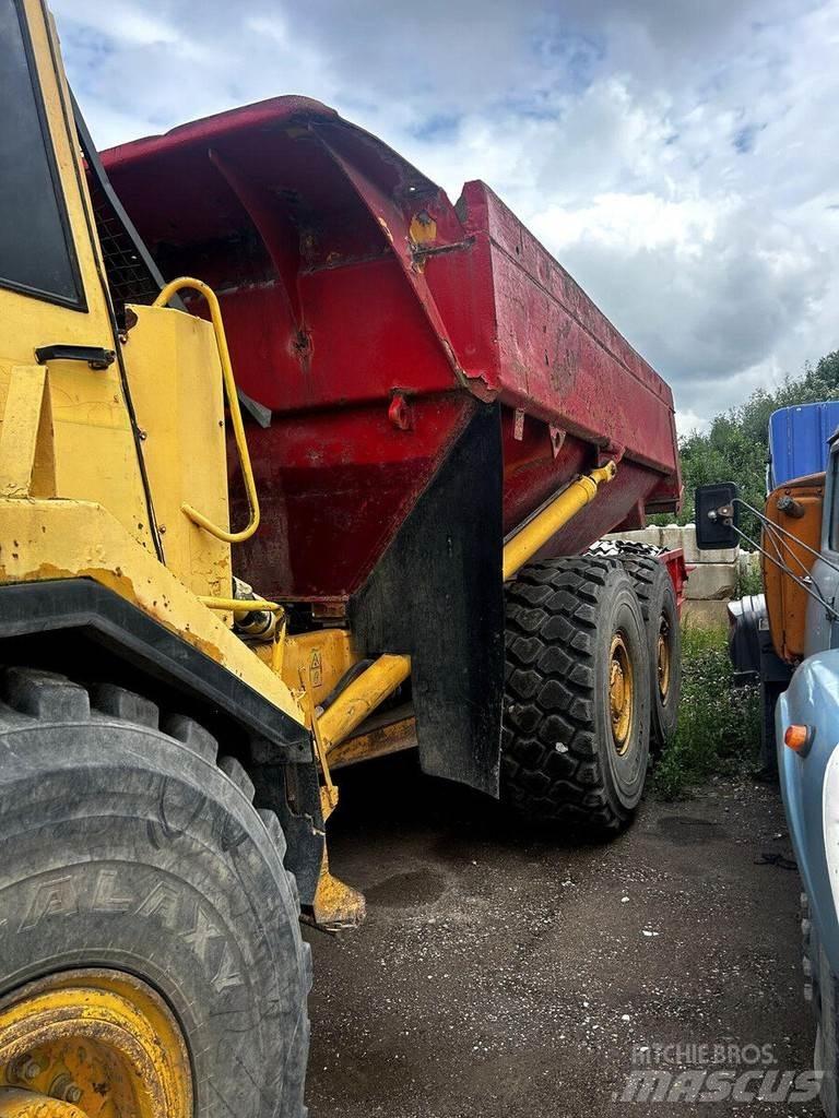 Volvo A25C ساحبات مفصلية