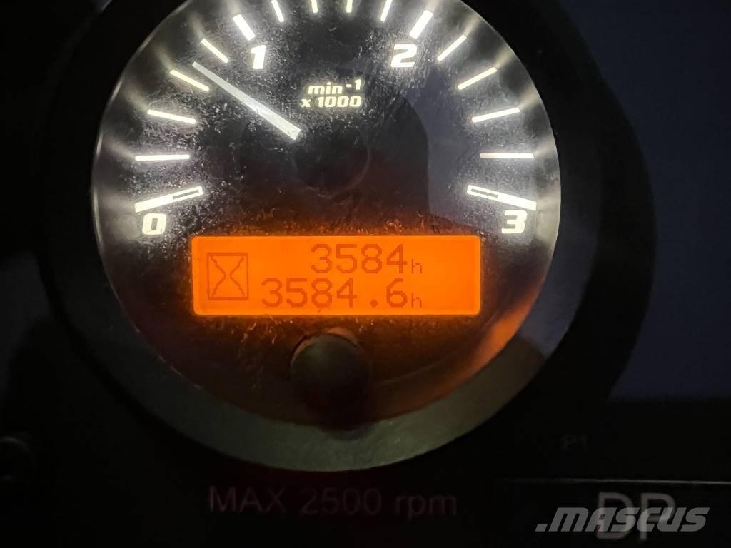 Sandvik DT1130i معدات حفر الأنفاق والتعدين تحت الأرض