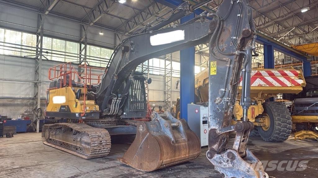 Volvo EC 380 EL حفارات زحافة