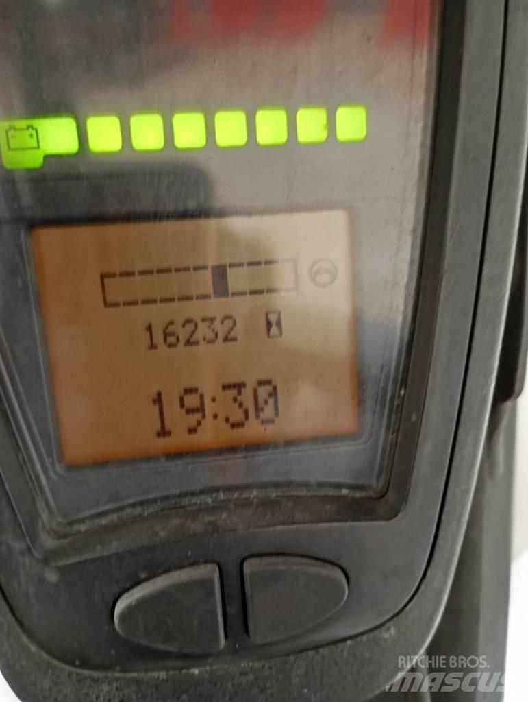 Linde E 16 شاحنات ذات رافعات شوكية تعمل بالكهرباء