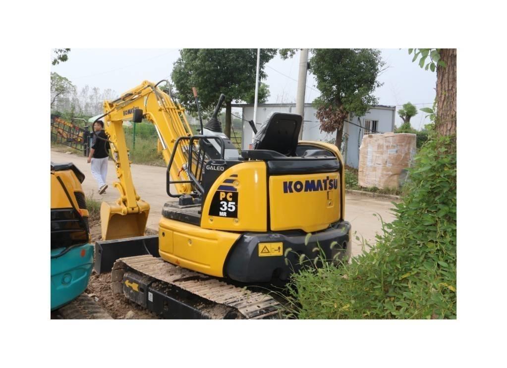 Komatsu PC 35 حفارات صغيرة أقل من 7 طن (حفارات صغيرة)