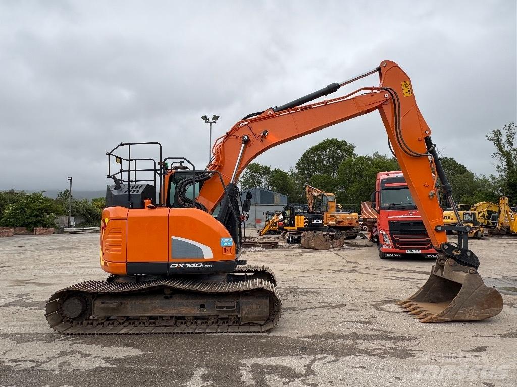 Doosan Dx140lcr-5 حفارات زحافة