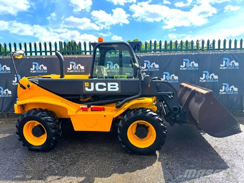 JCB 520-50 مناولات متداخلة