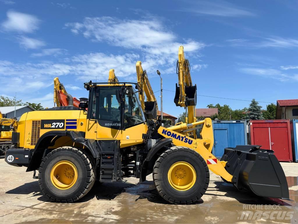 Komatsu WA270-8E0 لوادر بعجل