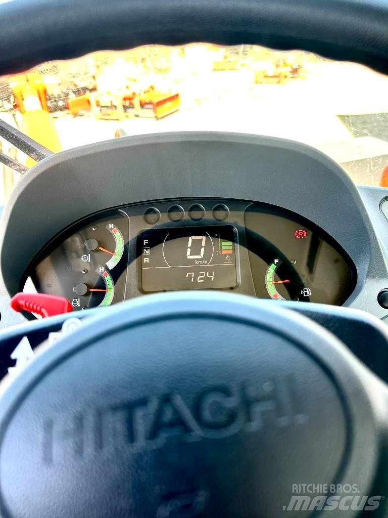Hitachi ZW 100-6 لوادر بعجل
