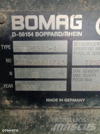 Bomag BW 213 D-4 مداحل أحادية الأسطوانة