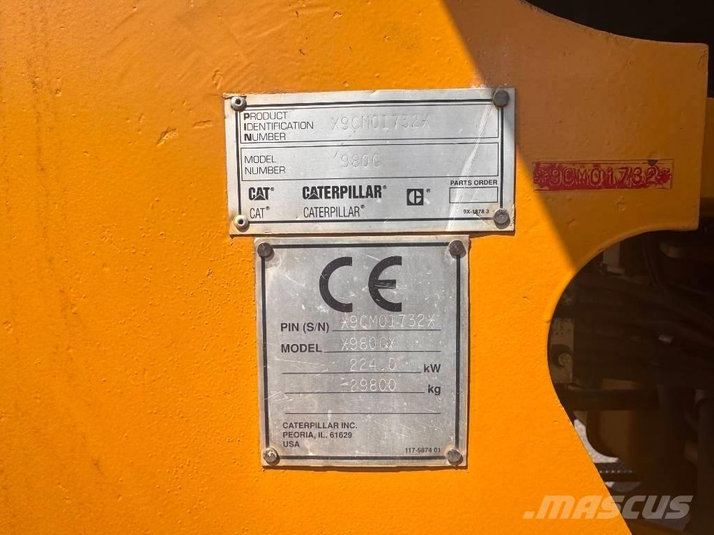 CAT 980 G لوادر بعجل